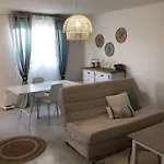 Cosy Avec Jardin A Blagnac. Апартаменты *